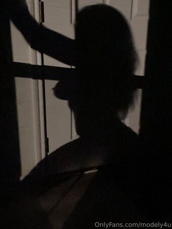 modely4u Голе фотографије OnlyFans 3