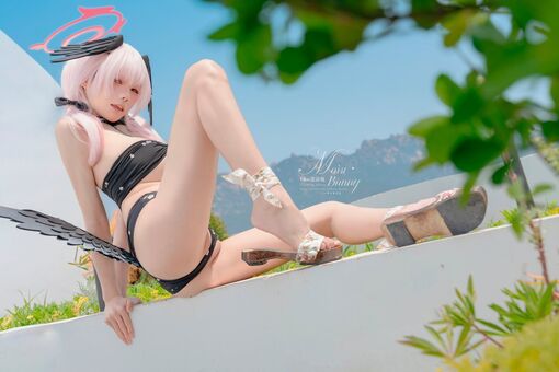 Moist Bunny