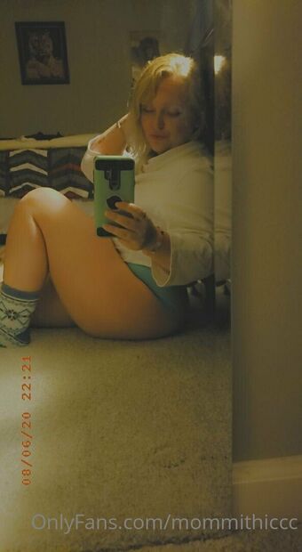 mommithiccc