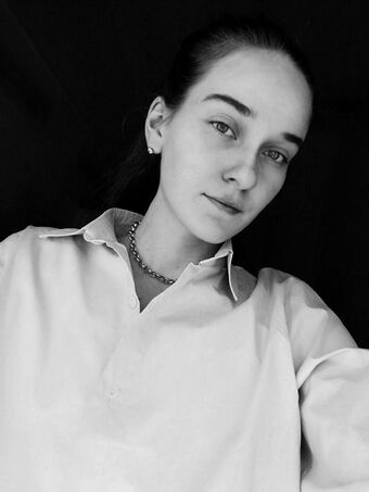 Monadail Голе фотографије OnlyFans 14