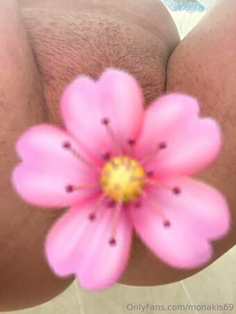 monakis69 Голе фотографије OnlyFans 52
