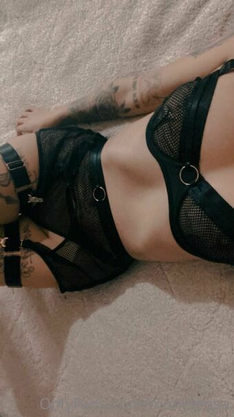 monideosa Голе фотографије OnlyFans 6