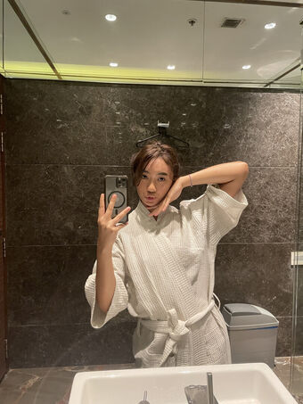 Moon Blitz Asmr Голе фотографије OnlyFans 35