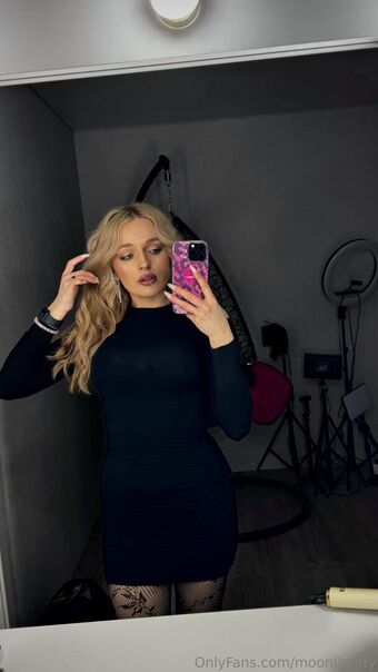 moonlitkitty Голе фотографије OnlyFans 17