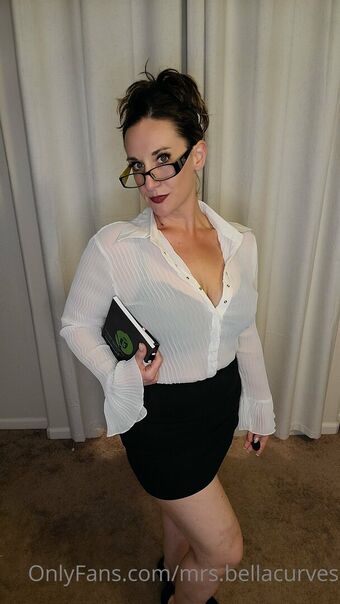mrs.bellacurves Голе фотографије OnlyFans 10