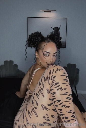 msdbrooks Голе фотографије OnlyFans 2