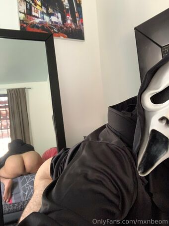 mxnbeom Голе фотографије OnlyFans 4