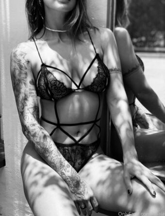 Naaja Голе фотографије OnlyFans 14