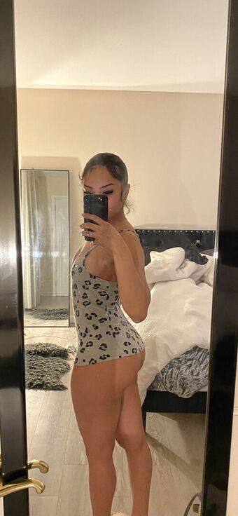 nelgenis Голе фотографије OnlyFans 6