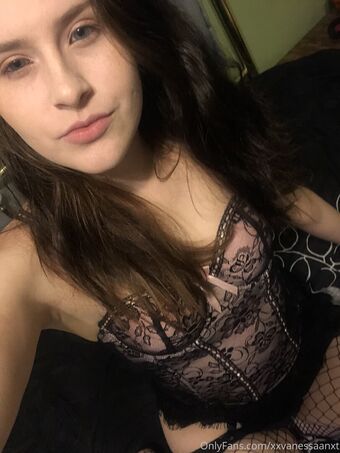 nessajade Голе фотографије OnlyFans 47