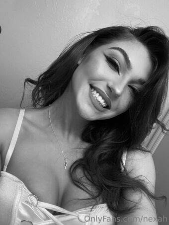 Nexah Голе фотографије OnlyFans 6