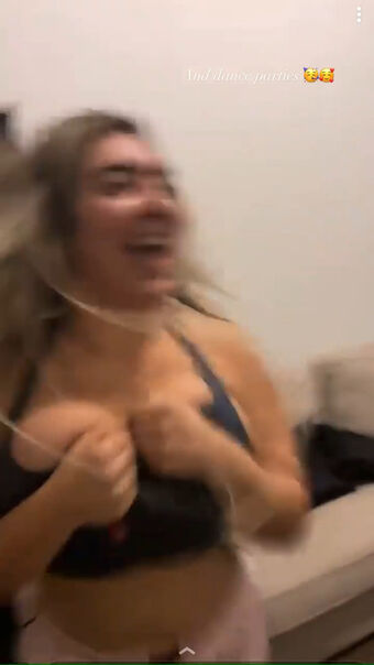 Nicky Nicole Голе фотографије OnlyFans 12