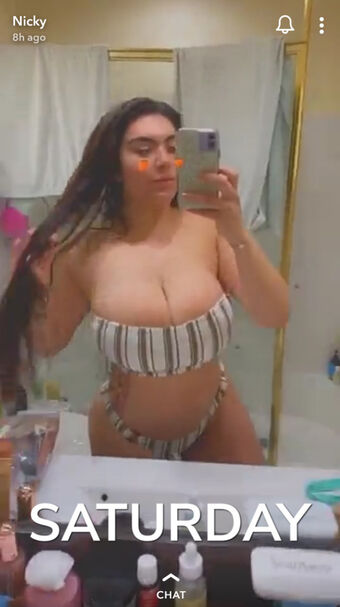 Nicky Nicole Голе фотографије OnlyFans 16