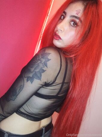 nikisworld Голе фотографије OnlyFans 16