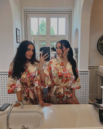 Nina & Diana Parsijani