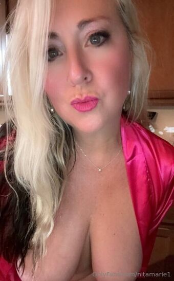 nitatv Голе фотографије OnlyFans 35