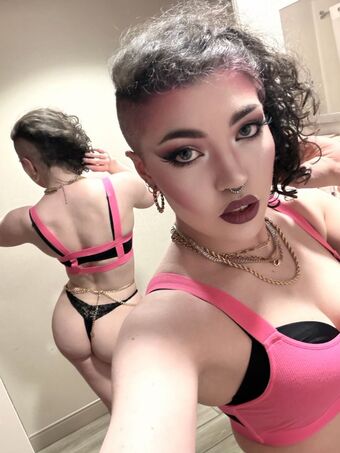 Nixi XS Голе фотографије OnlyFans 28