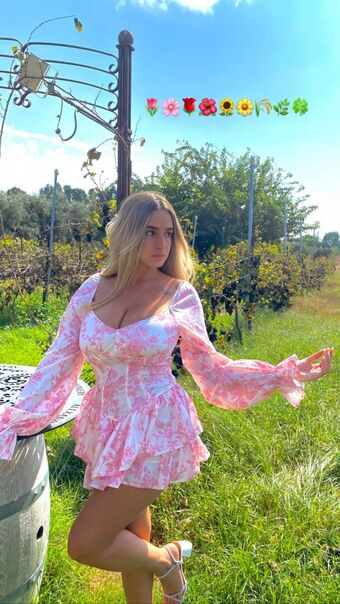 Noa Perets Голе фотографије OnlyFans 12