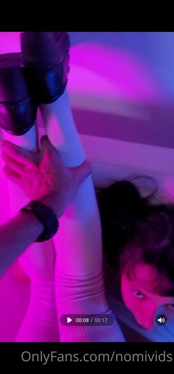 nomicakes Голе фотографије OnlyFans 6