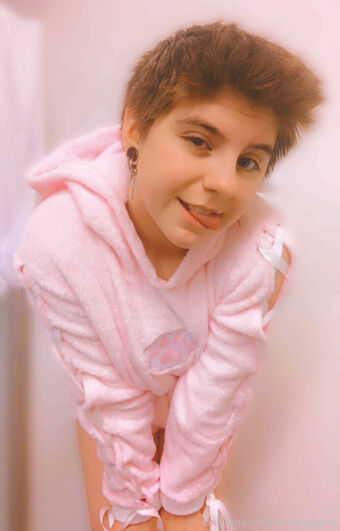 officialwybielo Голе фотографије OnlyFans 35