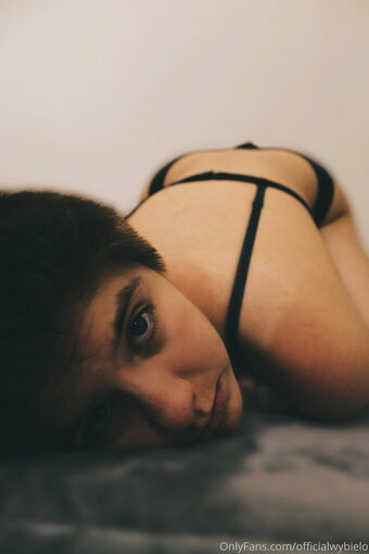 officialwybielo Голе фотографије OnlyFans 42