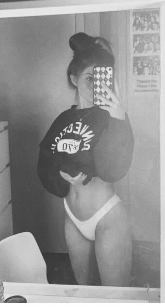 OliviacShaffer Голе фотографије OnlyFans 11