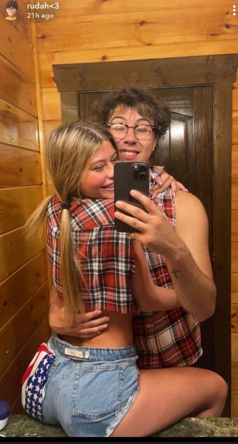 OliviacShaffer Голе фотографије OnlyFans 17