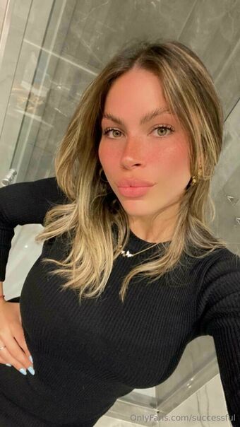 omalia Голе фотографије OnlyFans 5