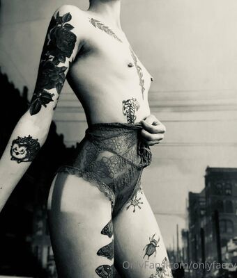 onlyfaery Голе фотографије OnlyFans 15
