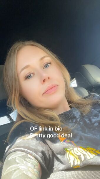 oopsiedaisybee Голе фотографије OnlyFans 3