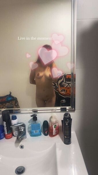 Orange Голе фотографије OnlyFans 26