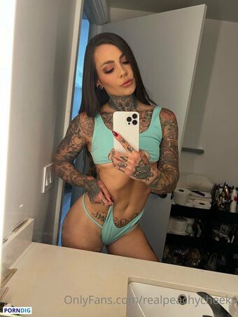 Peachy Cheeks Голе фотографије OnlyFans 5
