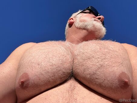 pecdad Голе фотографије OnlyFans 12