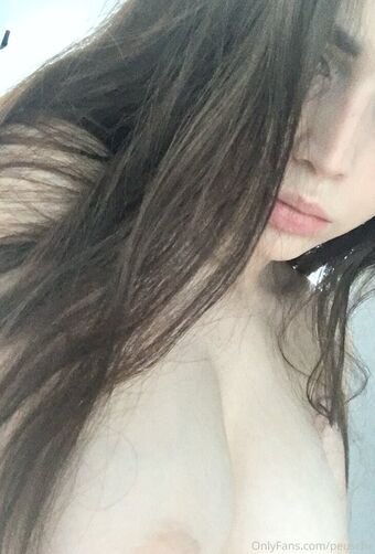 Peusche Голе фотографије OnlyFans 13