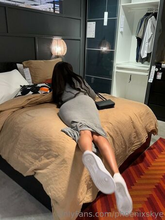 phoenixskye Голе фотографије OnlyFans 29