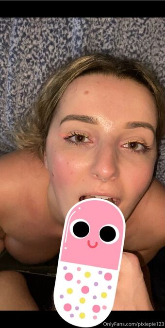 PixiePie123 Голе фотографије OnlyFans 14