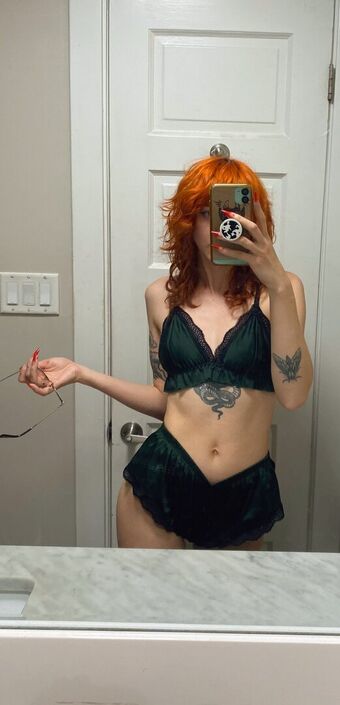 Pleasequietdown Голе фотографије OnlyFans 39