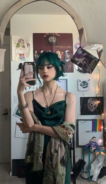 Pluto Голе фотографије OnlyFans 4