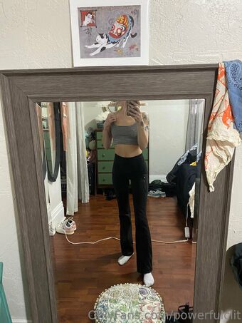 powerfulclit Голе фотографије OnlyFans 18