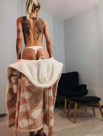 pretty_ruby Голе фотографије OnlyFans 33