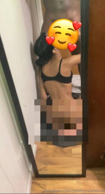 prettyvanesssa Голе фотографије OnlyFans 4