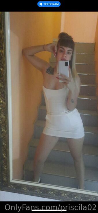priscila02