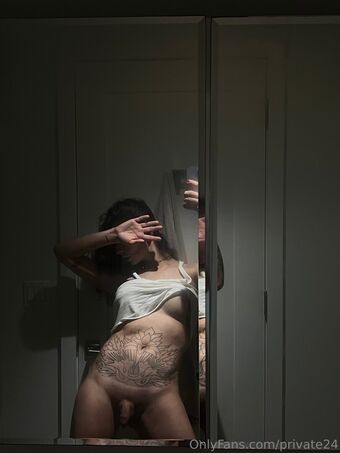 private24 Голе фотографије OnlyFans 13