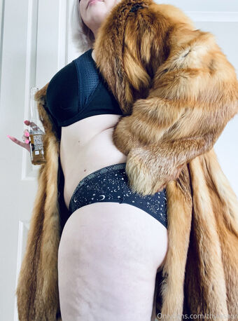 Quartz Голе фотографије OnlyFans 50