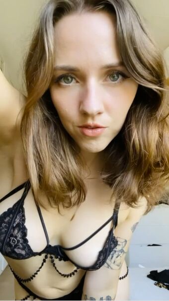 QueenArrow Голе фотографије OnlyFans 9