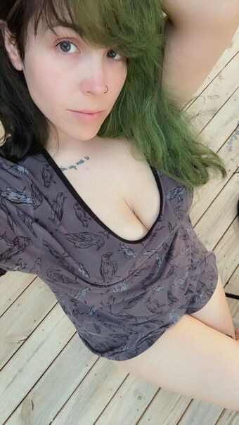 QueenKryptid Голе фотографије OnlyFans 10