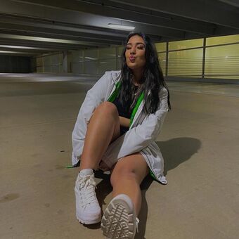 queensav Голе фотографије OnlyFans 1