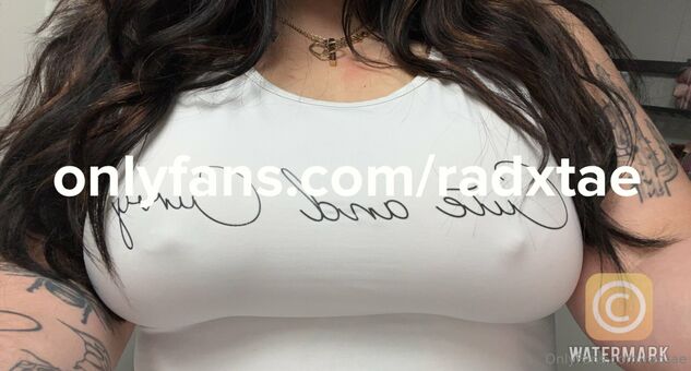radtae Голе фотографије OnlyFans 1
