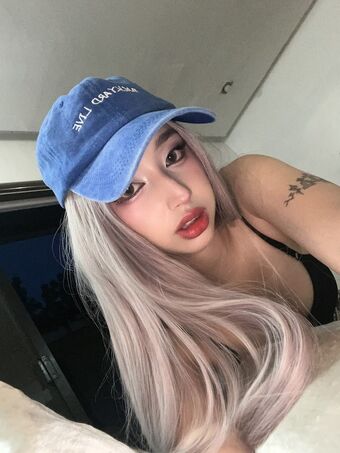 Raika Голе фотографије OnlyFans 19
