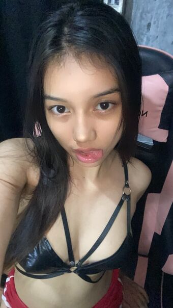 raisoftwi Голе фотографије OnlyFans 7